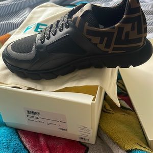 Brand new fendi kids sneakers size 36